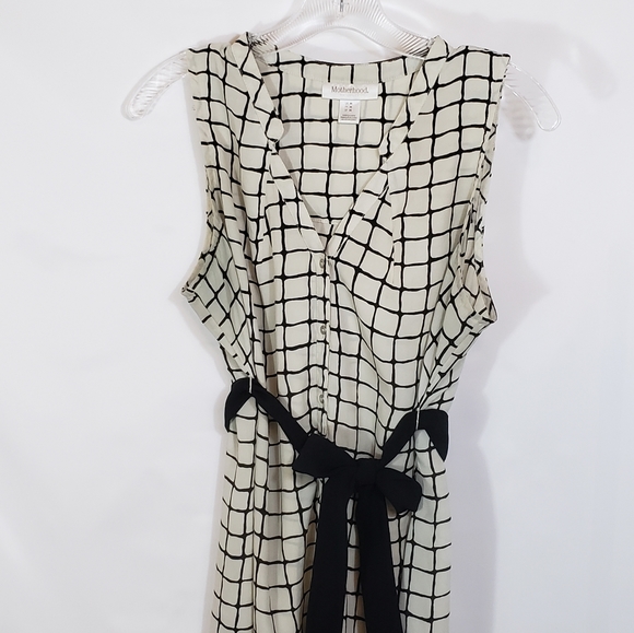 Motherhood Ivory Window Pane Sleeveless Top Maternity Medium - Picture 3 of 9